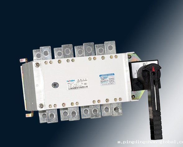 NMGLZ1-63A~3150A转换隔离开关（双投开关）上下组合运用于两条低压电路切换或者两个负载设备的转换或安全隔离等。…