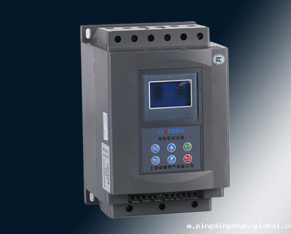 NMJR6中文显示电机软启动器采用智能化液晶中文控制；以单片机为智能中心，可控硅模块为执行元件对电动机进行全自动控制。它适用各种负载的鼠笼型异步电动机控制，使电…